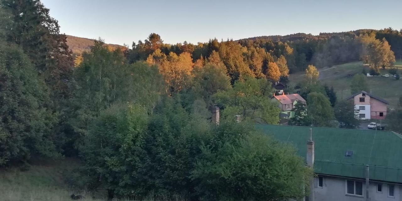 Olivin Kytlice Hiker Huts Hotel Exterior foto